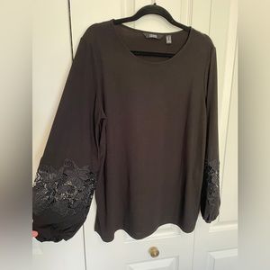 Dennis Basso beautiful black to!